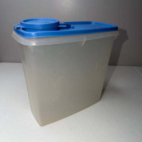 Vintage Tupperware Modular Mates Super Cereal Storer Keeper with Blue Lid - Picture 4 of 6